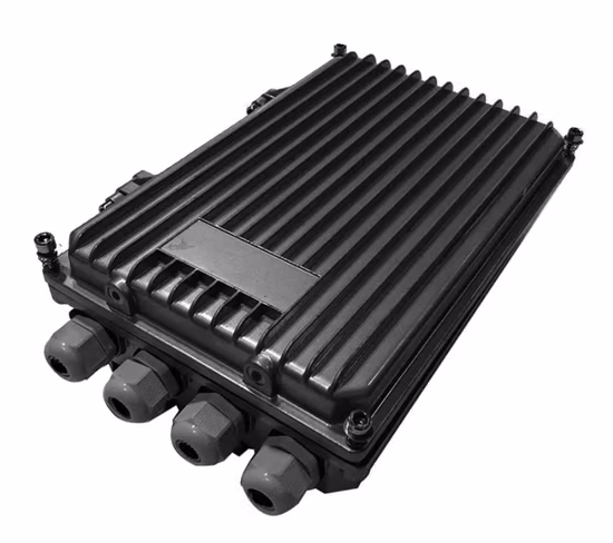 Alimentation pour micro station de base 5 g avec module d'alimentation extérieur 48 V