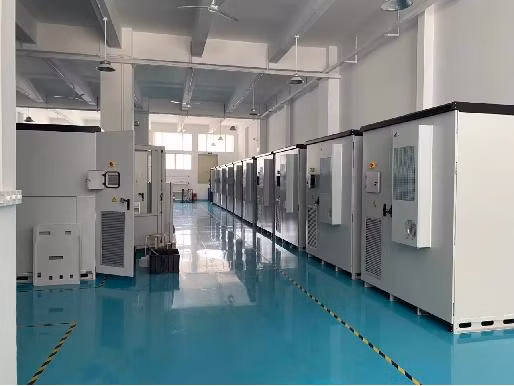 Ess Big 1MW 1 MWh mégawatt batteries au lithium-ion conteneur de stockage d'énergie solaire pour l'industrie